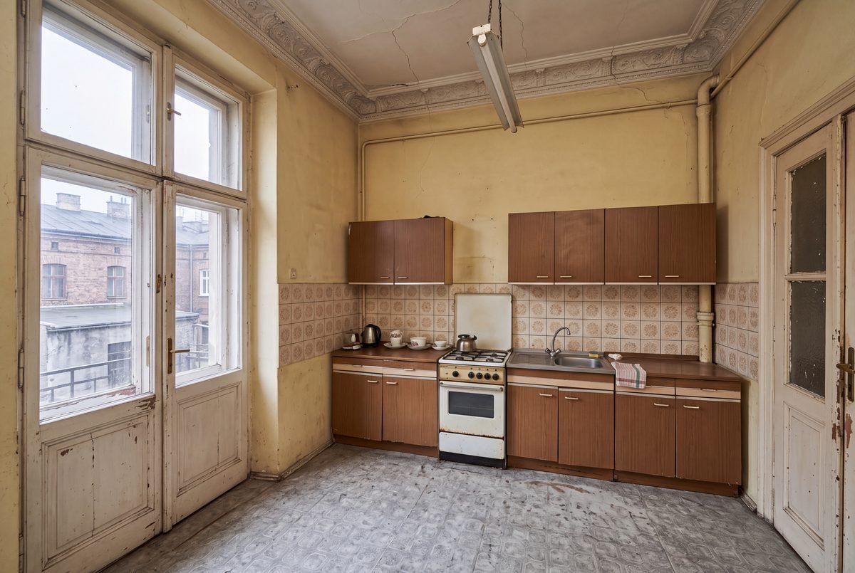 Kitchen, The Kamienica Residence (Before)
