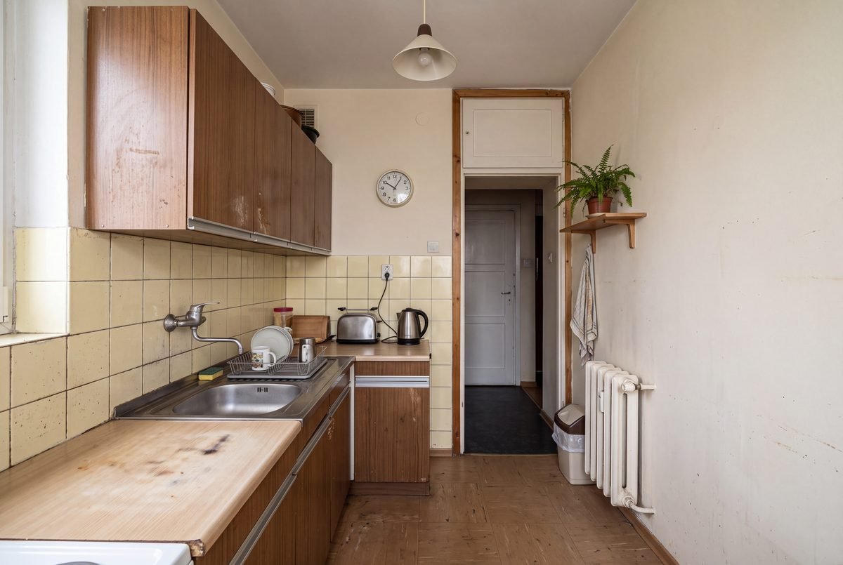 Kitchen, second view, Mokotów Smoked Oak Kitchen (Before)